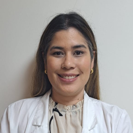 Dr. Eilyn Diaz Pino - Médico Oncólogo centro oncológico oncocentro
