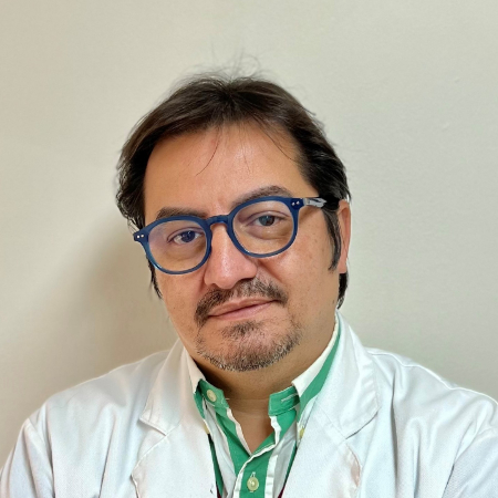 Dr. Hugo Freire - Médico Oncólogo Doctor Alejandro Acevedo de centro oncológico oncocentro Sucursal viña del mar